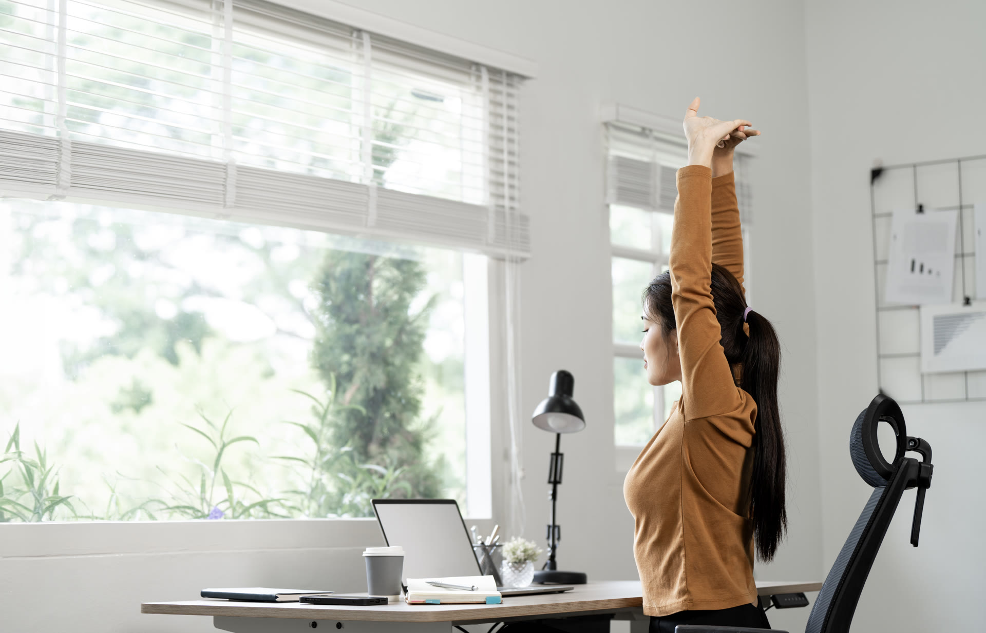 Desk Reset - 6 Minute Recharge